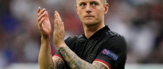 توني كروس يرد على قرار نوير بالاعتزال دوليا مع المنتخب الألماني