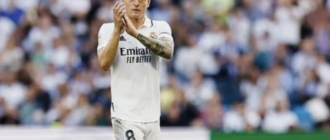 توني كروس يختار المرشحين للفوز بالكرة الذهبية: علاقة غرامية مع ريال مدريد