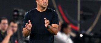 فليك مدرب برشلونة يتحدث عن لقاء محتمل مع ريال مدريد في نهائي دوري أبطال أوروبا